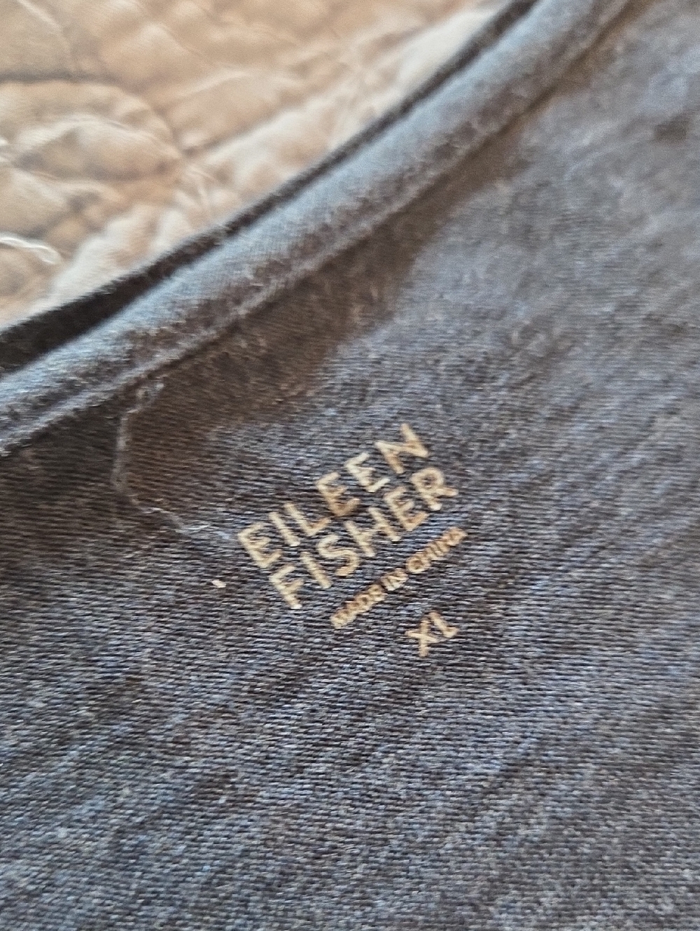 Eileen Fisher Charcoal Grayish Blue Silk Long Sleeve Scoop Neck Top Size XL! - Picture 2 of 7